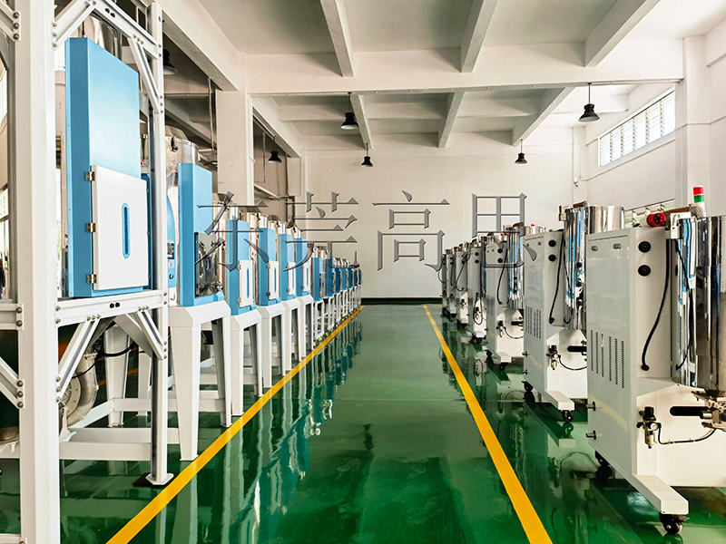 塑料水分多？干燥機(jī)顯神威